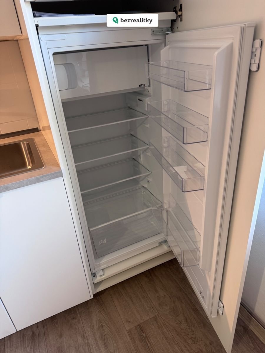 1776106560-zzothtlfxa-5