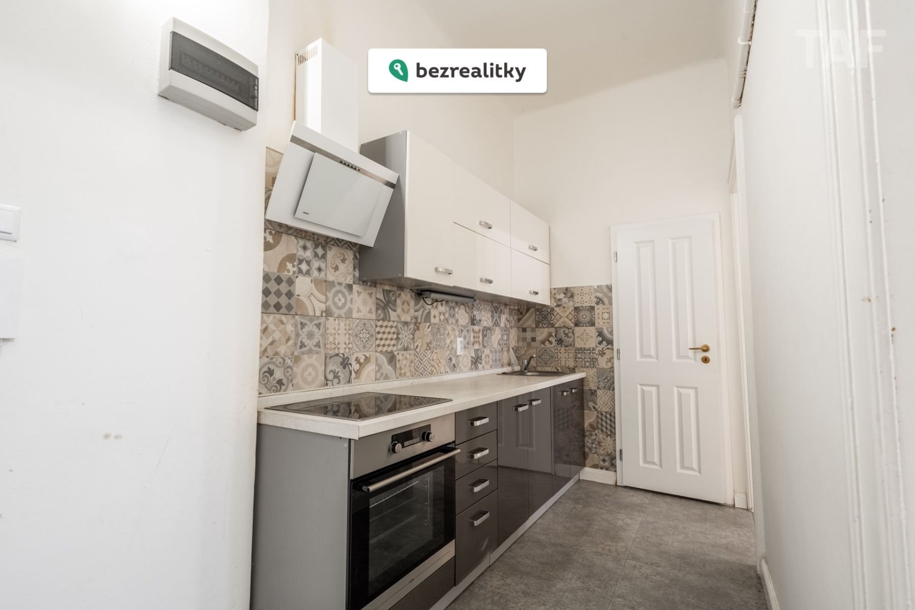 1763031483-ihtpofixrz-luc-e2-80-93vm-e2-80-932-7