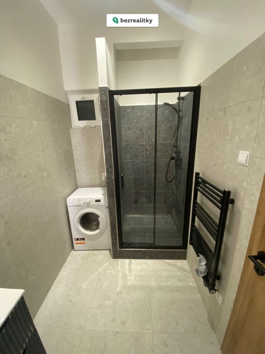 1751964687-trplhhylfz-img-4573