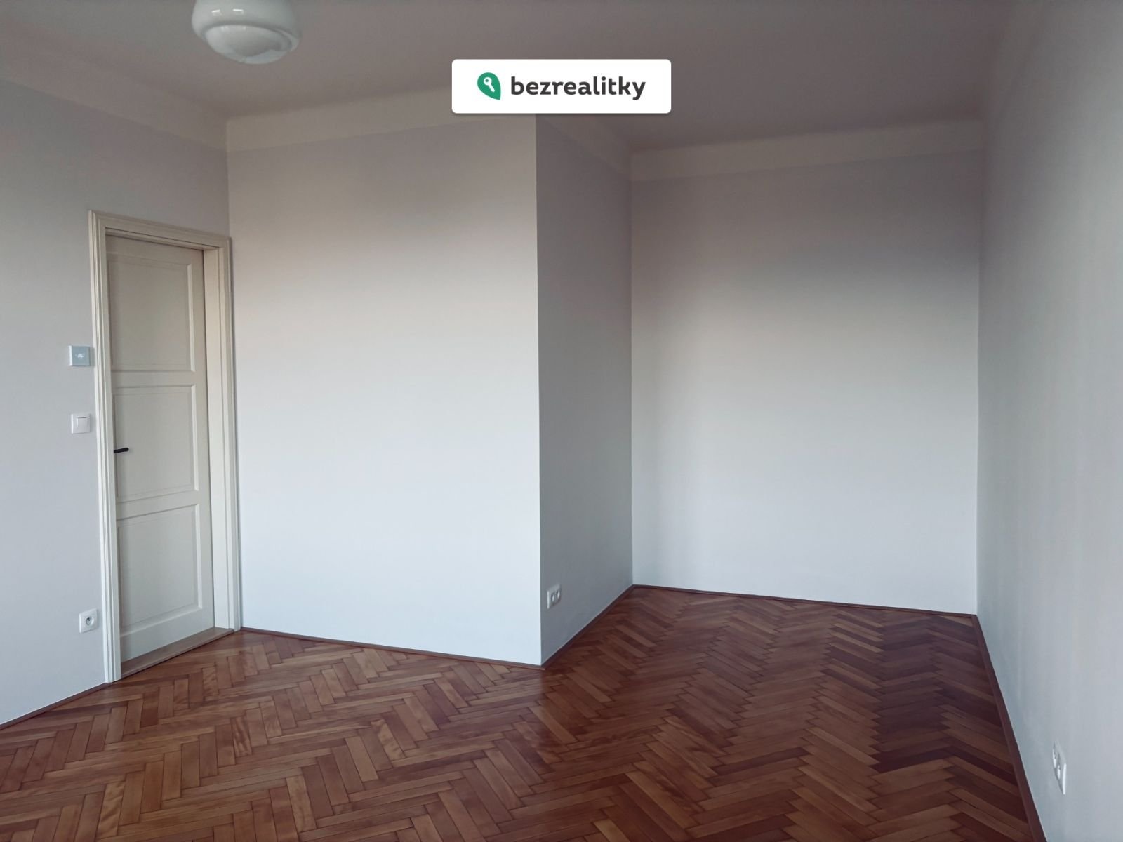 1763045609-evsupprbca-img-7559