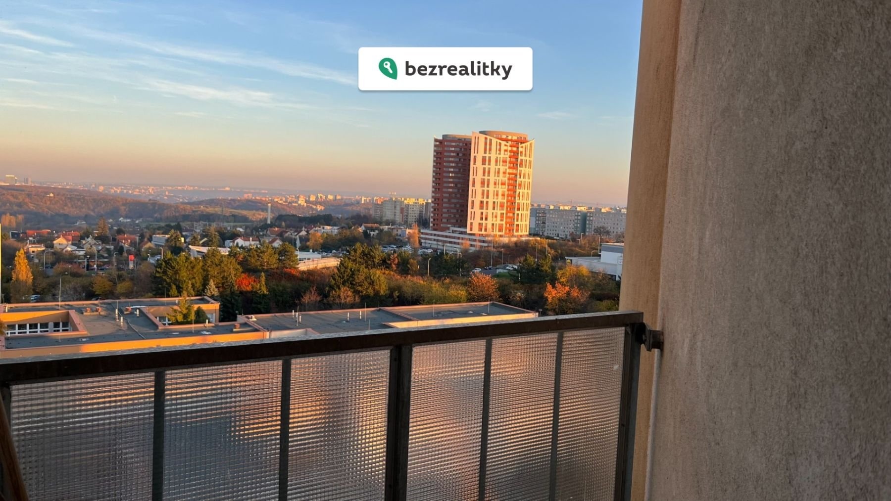 1764072344-sdlopcwlmo-img-0299