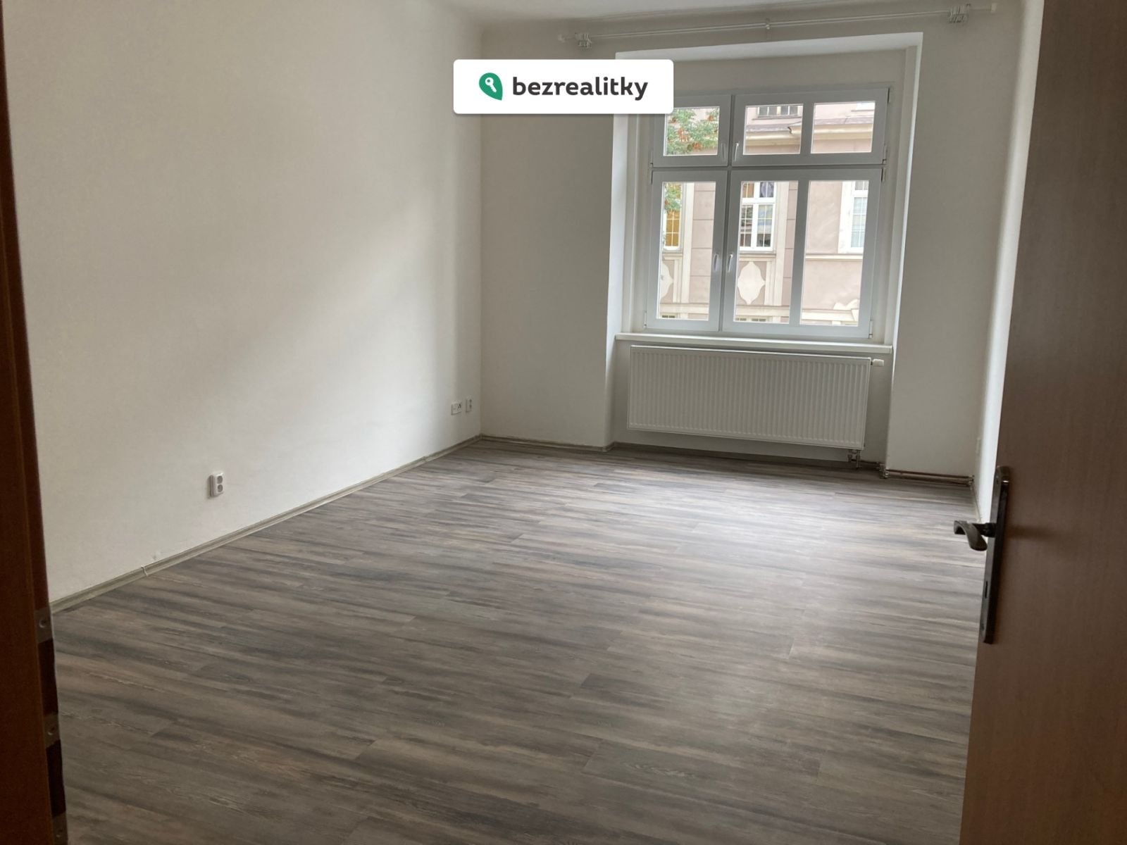 1763709105-hfumugmzfa-img-3216