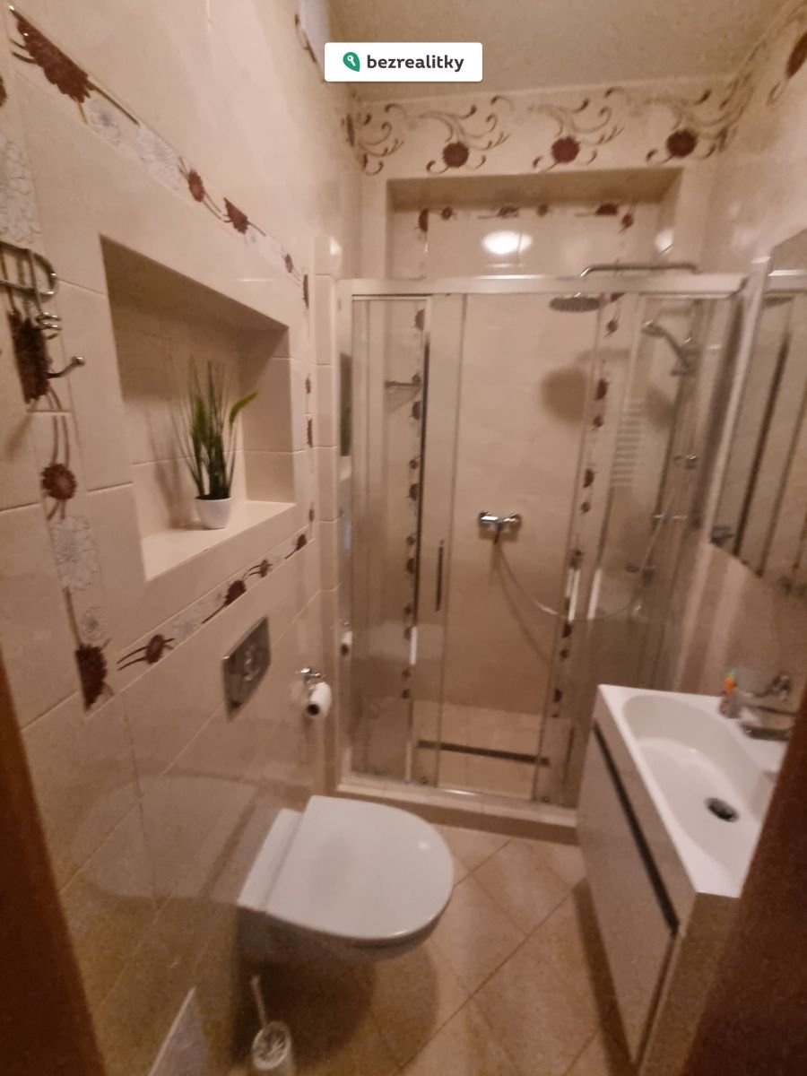 1755935550-jjeyvxrvaq-20250703-170525