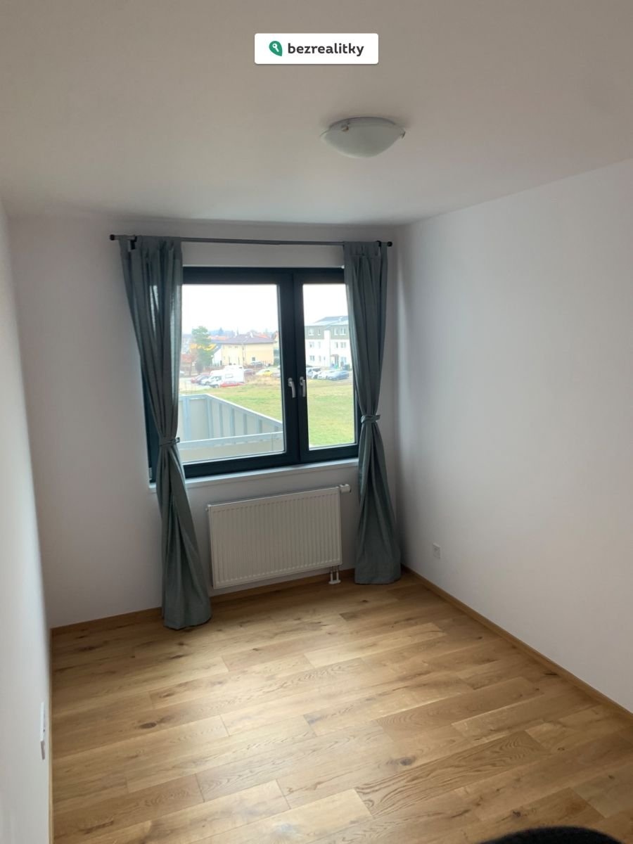 1751396418-iiehkumzub-img-6270
