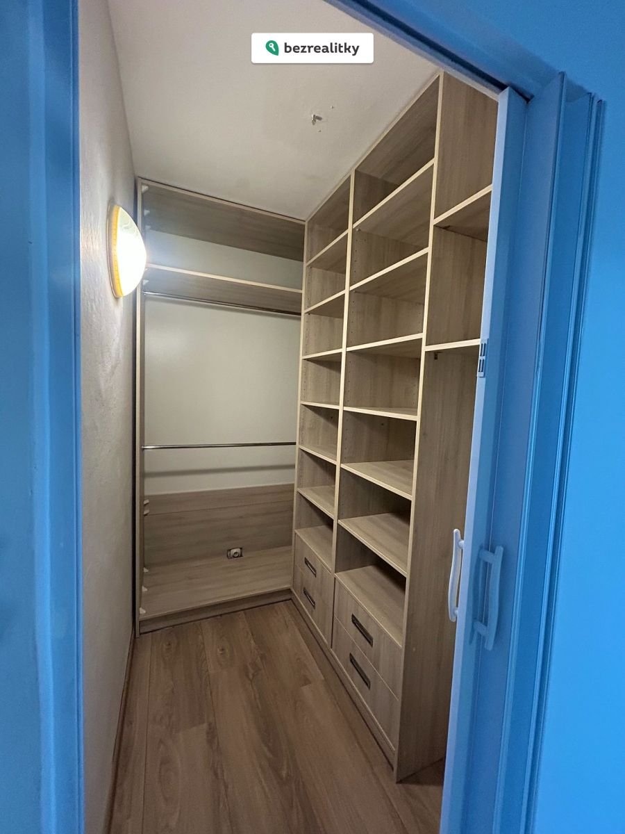 1772785490-pivevjegvk-img-4970