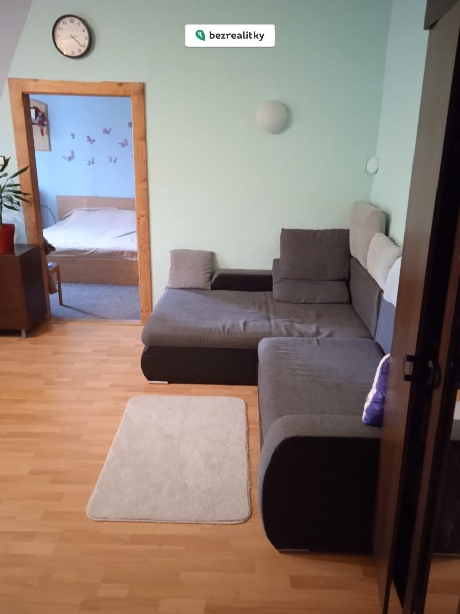 1764617056-uqjvuuajce-f377eb5f-da9b-4472-b967-3efb