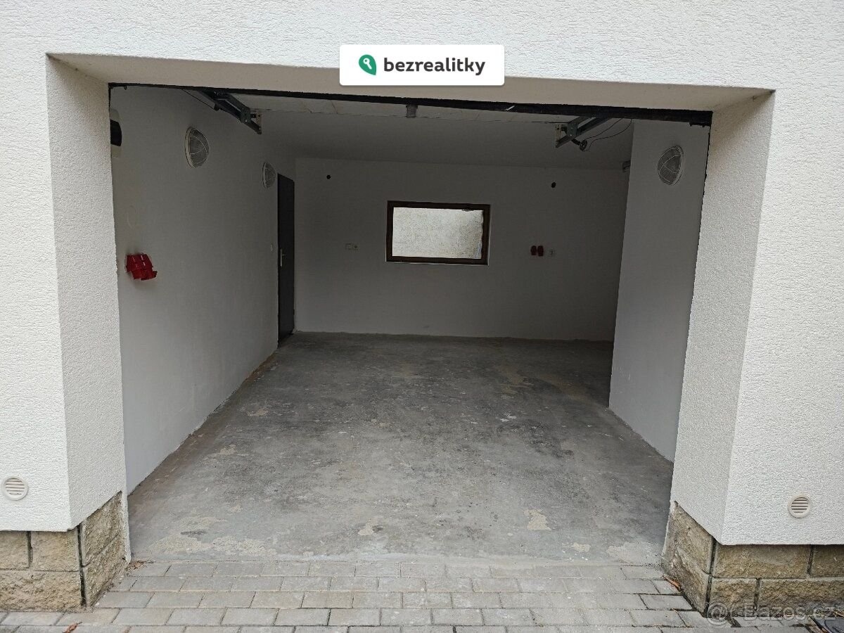 1763313550-emghlrnxtw-img-2470