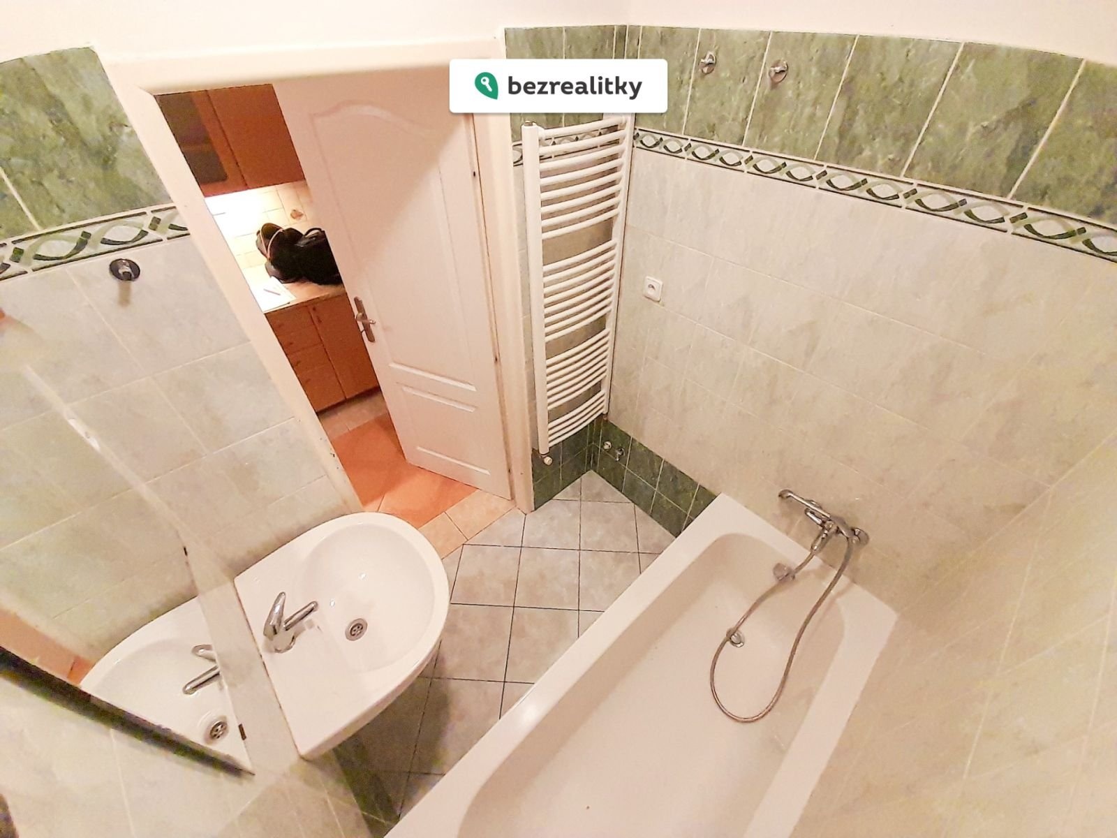 1771855308-eyhmzxdfpi-koupelna2