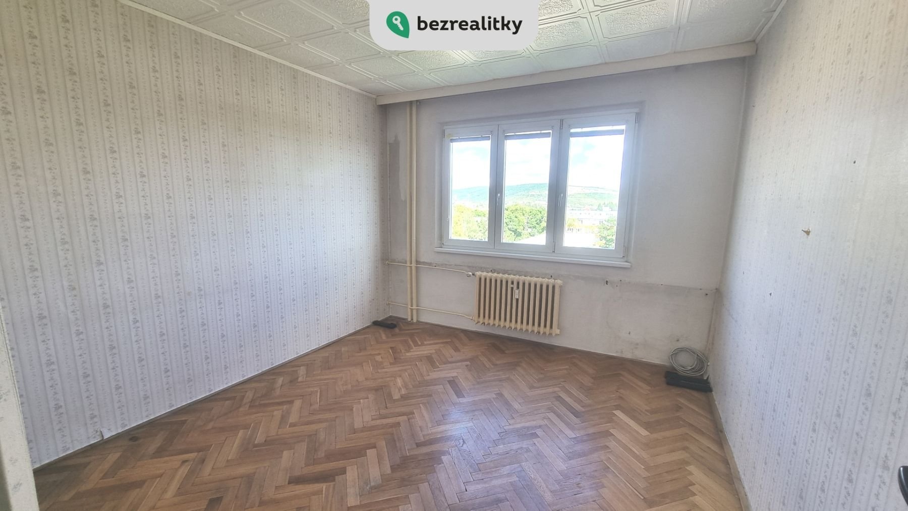 1748337537-dkbclxwrck-01-pokoj-12-2c82