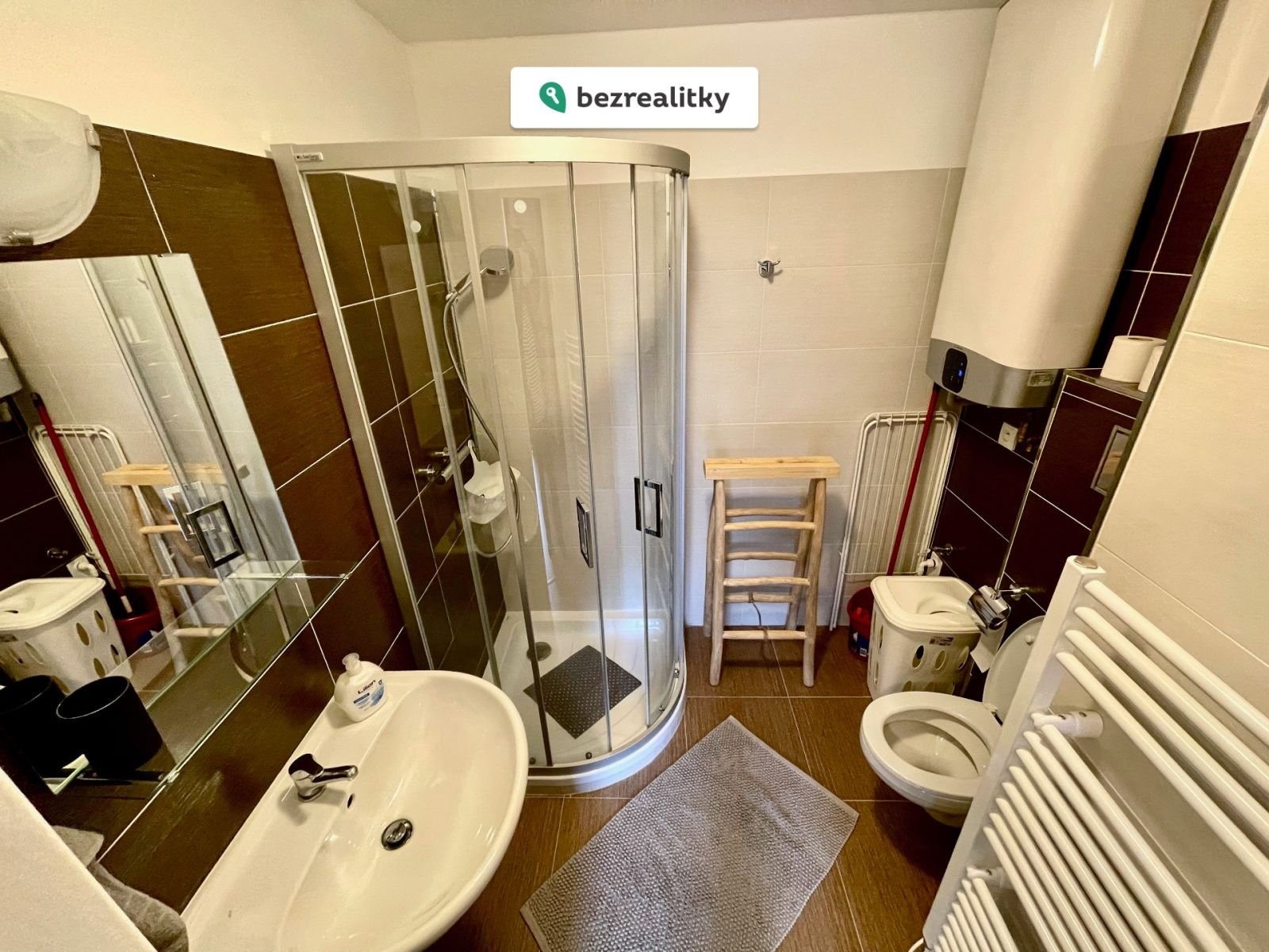 1765124543-hpsaetltck-image00022