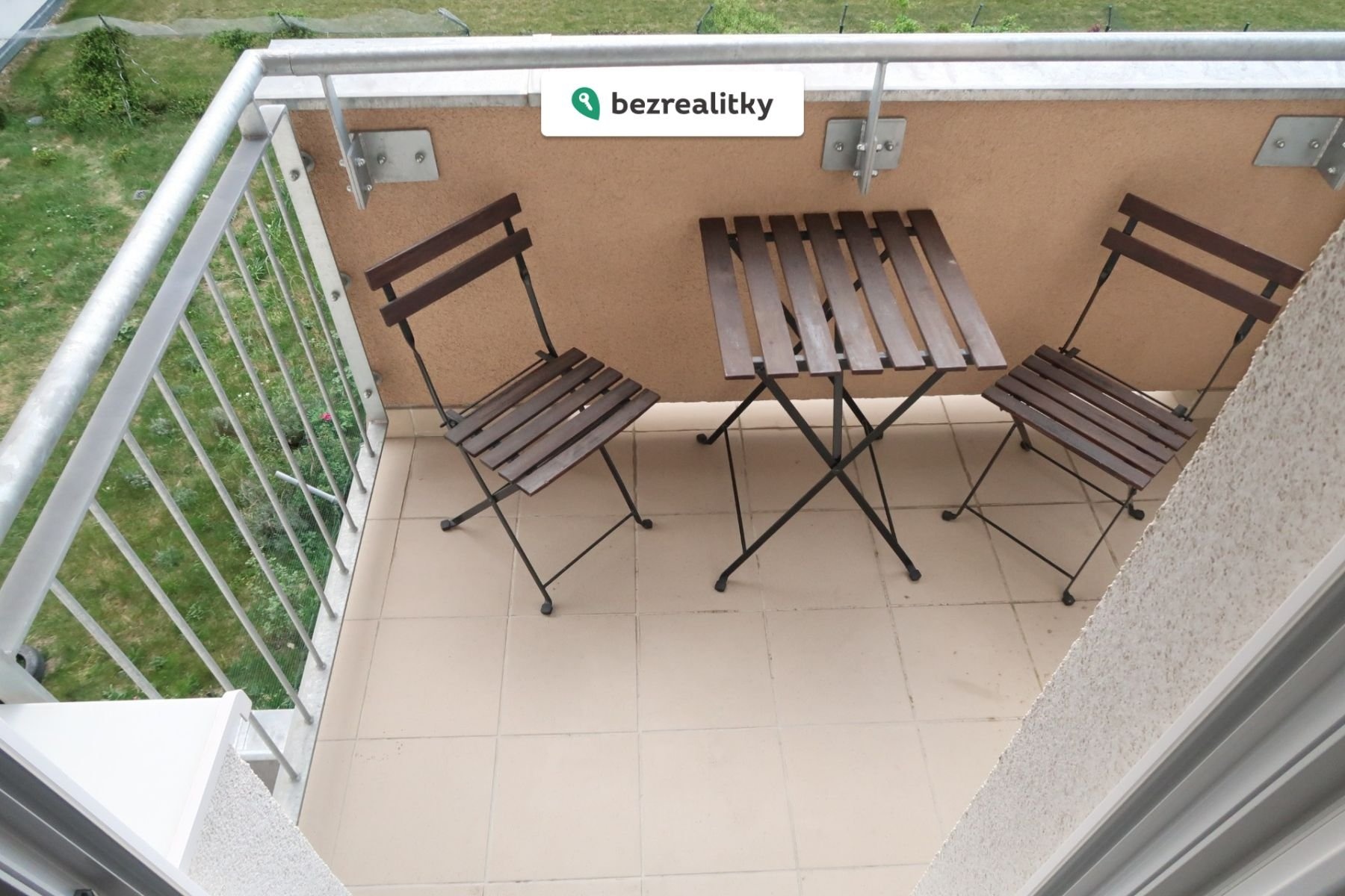 1763115960-xxbpruhwvm-img-5343