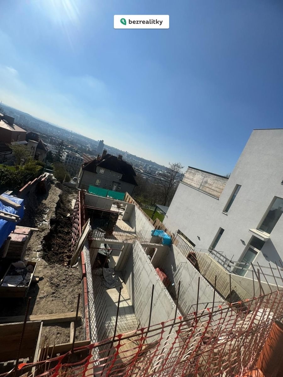 1751454687-akzhkkosmi-photo-2024-04-16-14-12-04