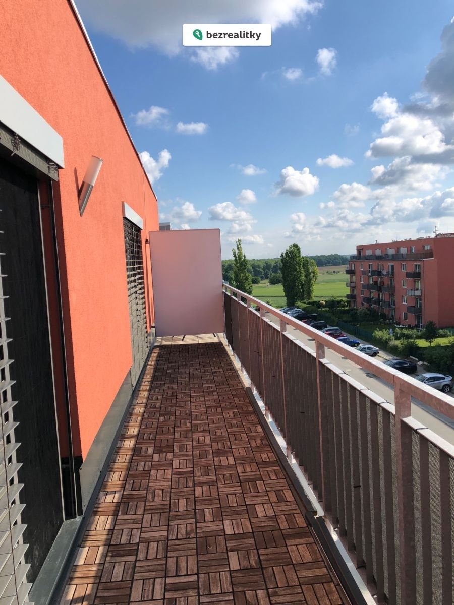 1774811897-bxmgzdnapr-img-5046