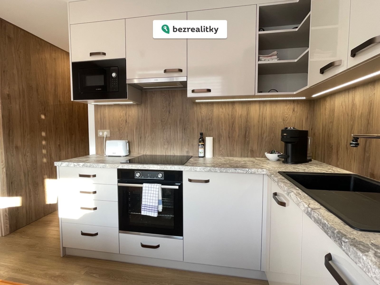 1770996206-rprqkfxbwx-2