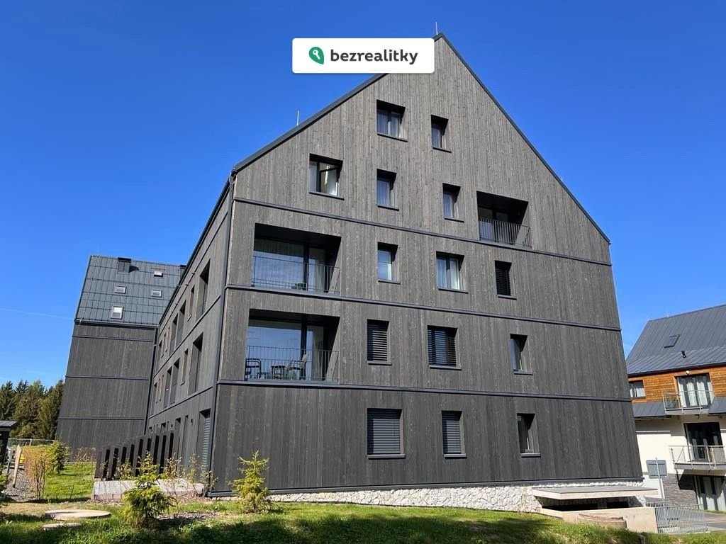 1756825977-qrohenmfkk-01