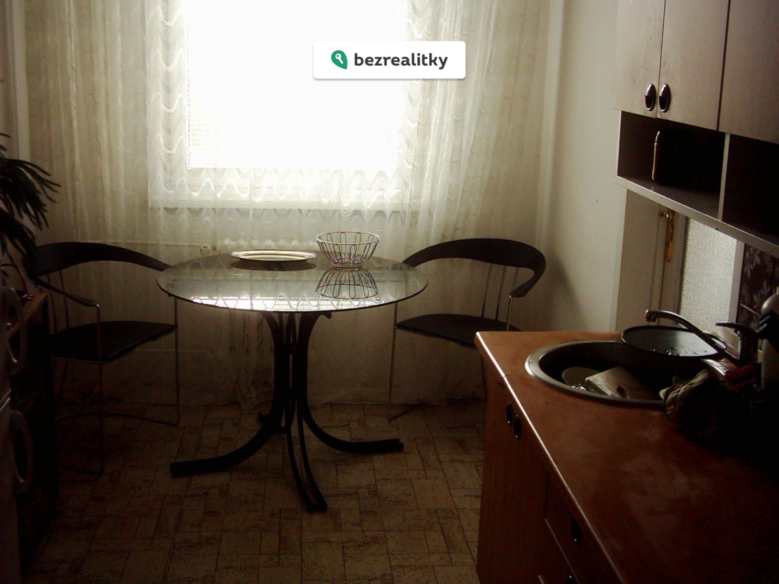 1767867151-dfisklbfji-kuchy-c5-88-a-jidelni-kout-a