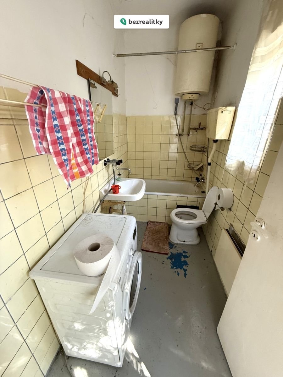 1758910883-chwbxlzbfc-koupelna