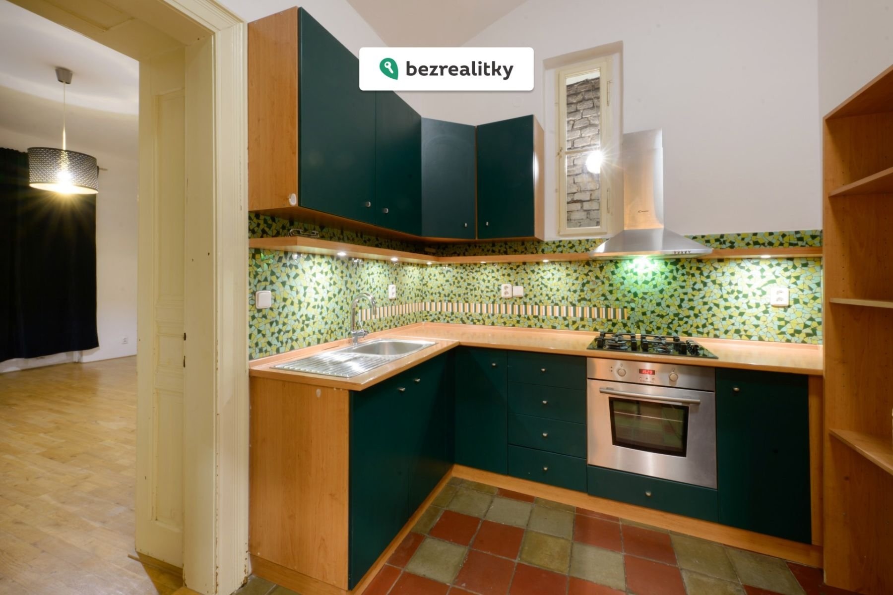 1762459153-uakaaetptv-dsc2470