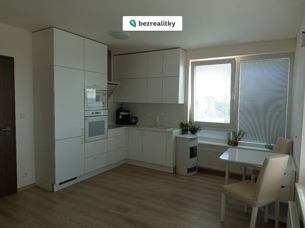 1760276289-obutzvxdww-img-20250920-143430