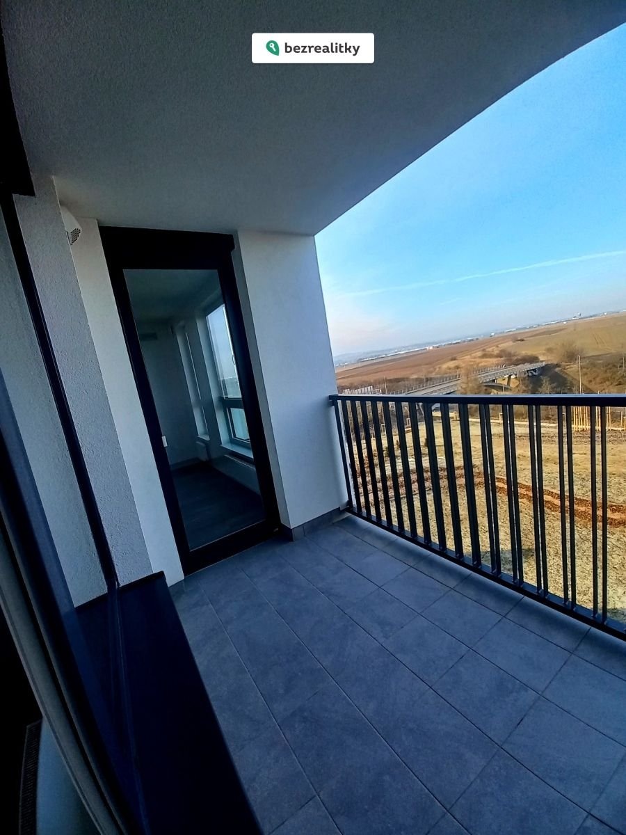 1772359999-ywoxuvctvc-20260220-092240