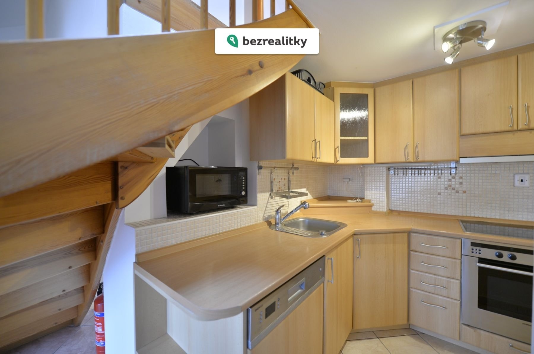 1771337192-uqerdzirno-d4n0804