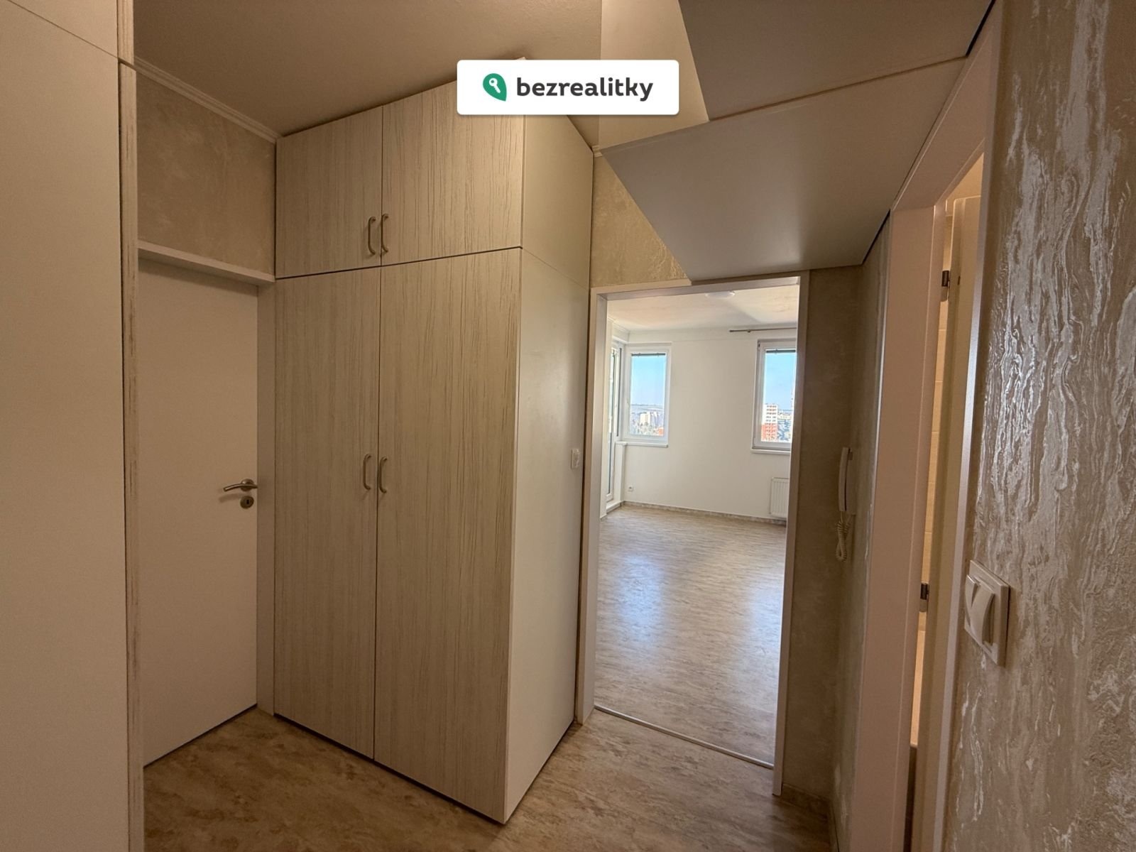 1771187745-igfmfcawsf-img-0240