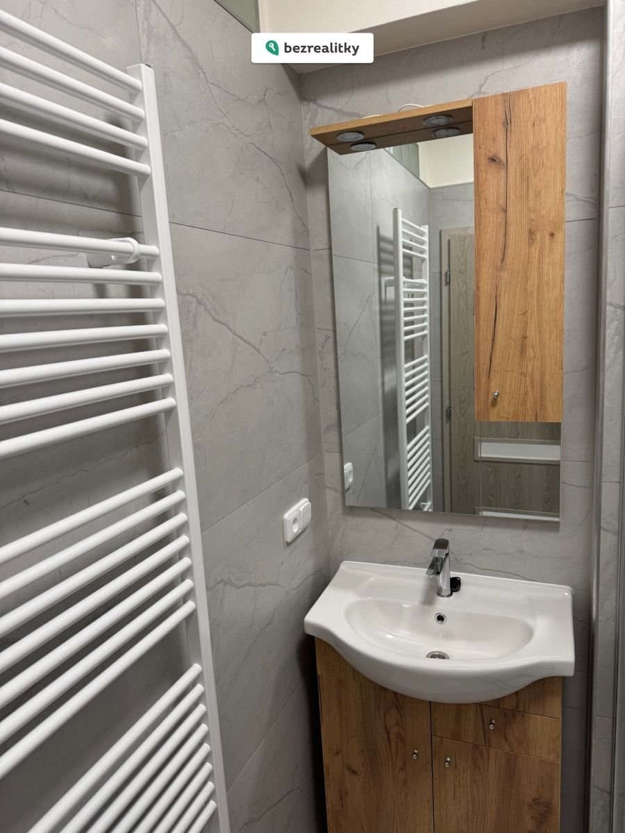 1773414592-bagonoienk-img-1587