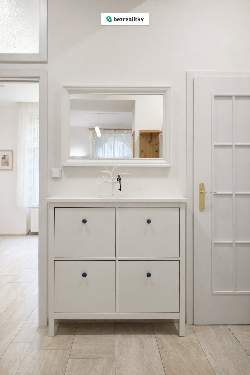 1774816416-vjmowzpctq-pr1