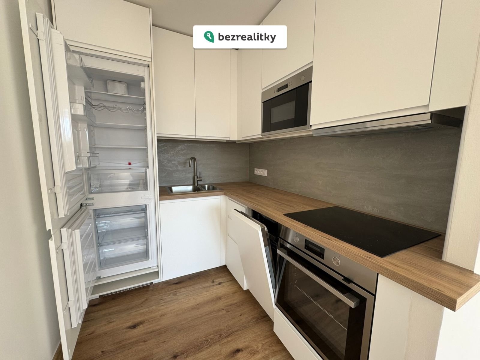 1772099134-pajjbymsml-2