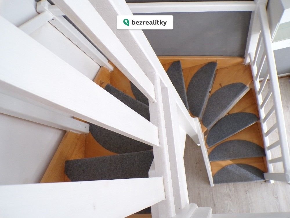 1762645747-wkzsmonufi-6-schody