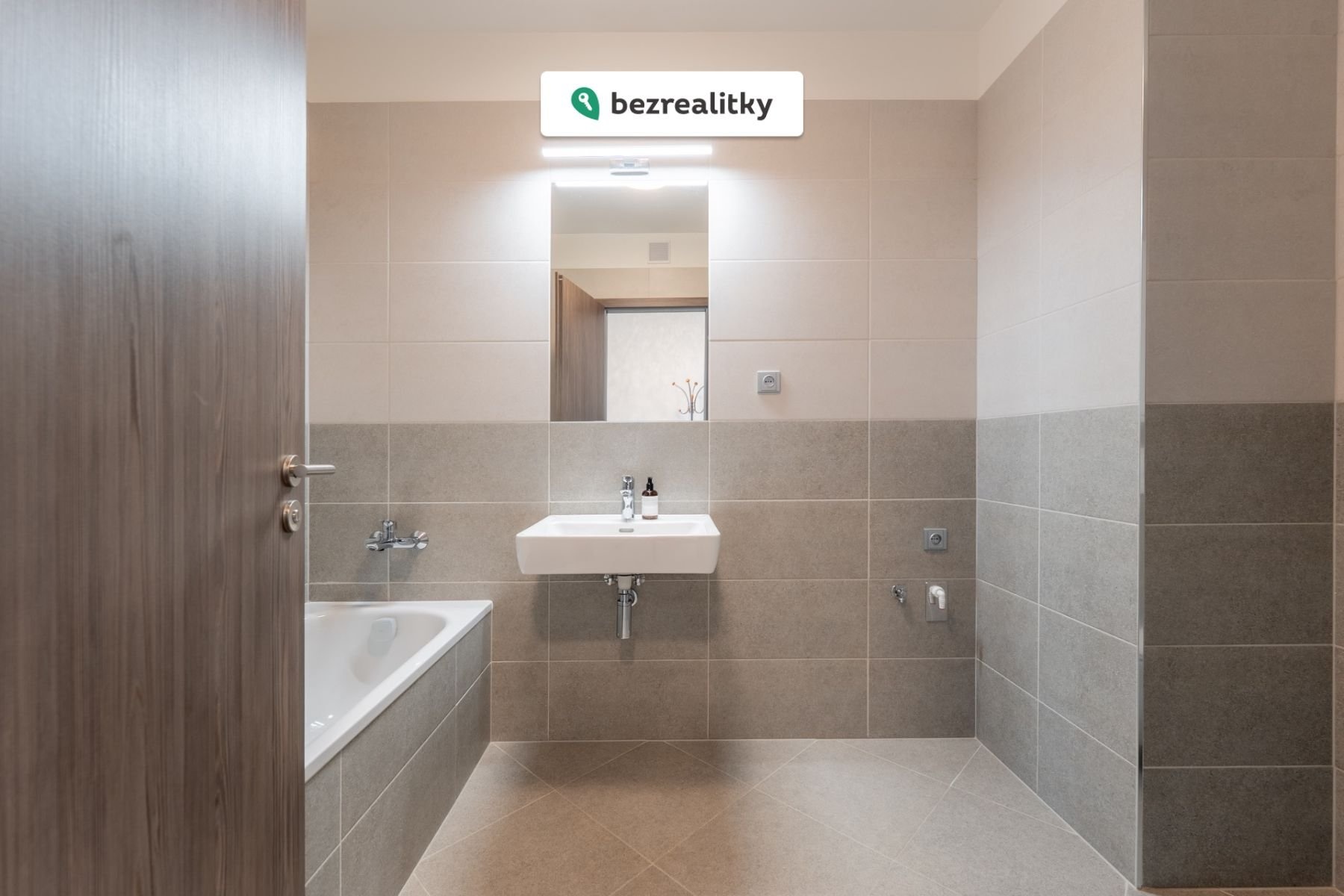 1774519253-ccegcgbtyo-dsc08522-hdr