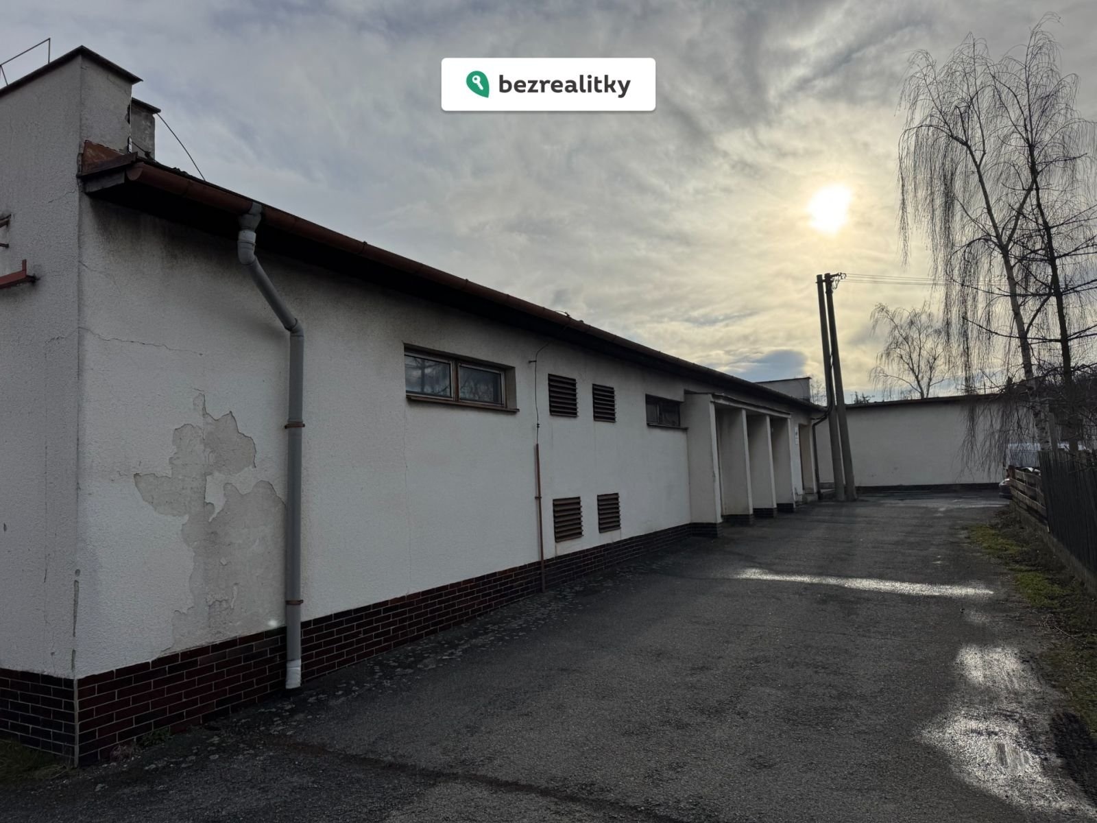 1775755562-eucihucnjr-img-9755