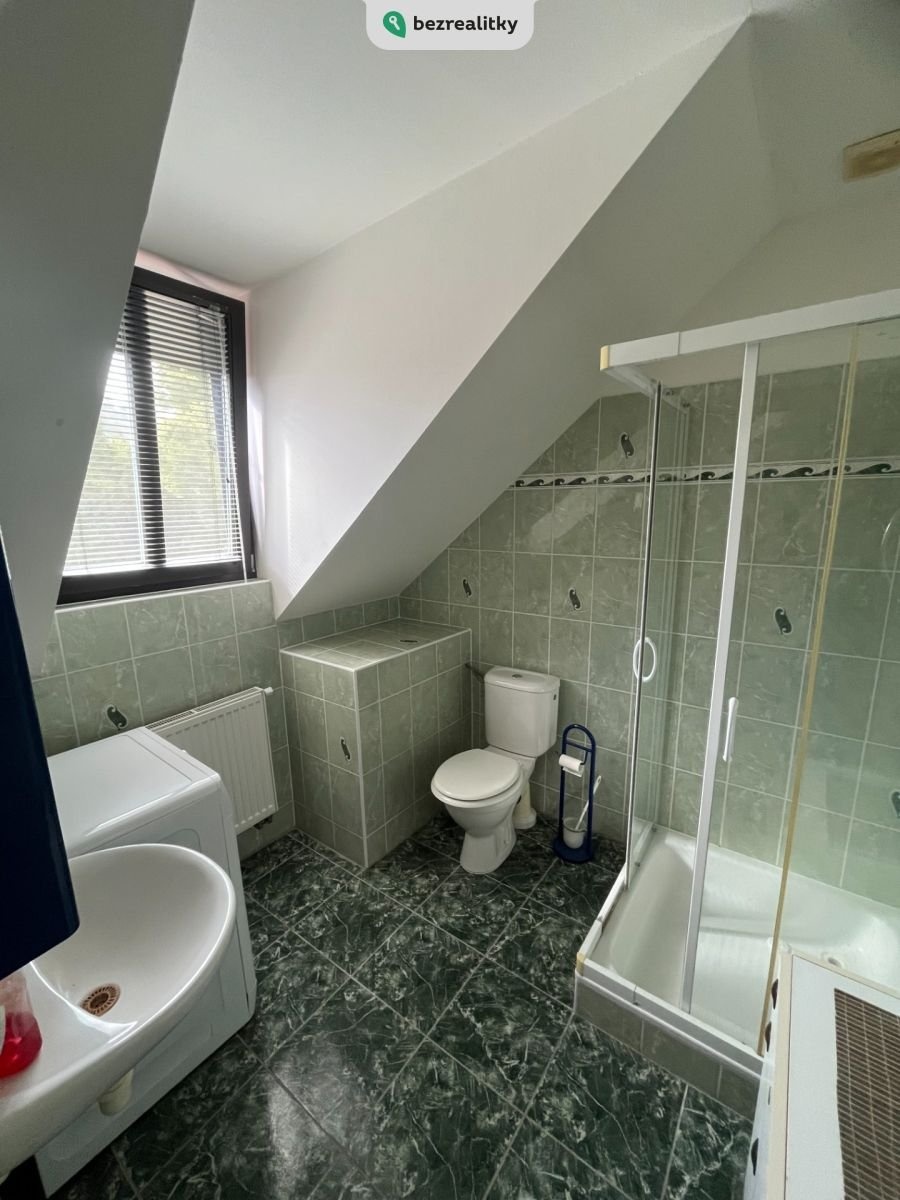 1748983021-voqadylgag-img-0854