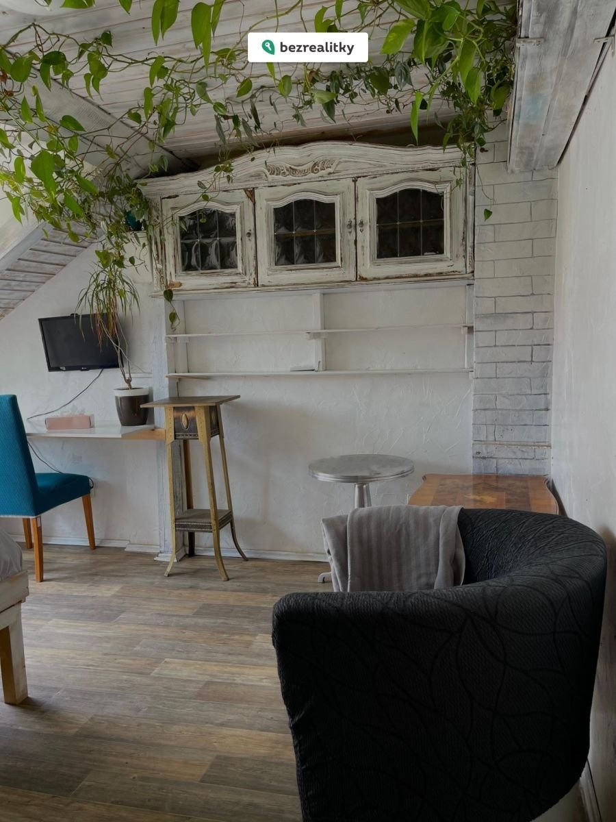 1764628176-tgwpgizdnn-whatsapp-image-2025-12-01-at