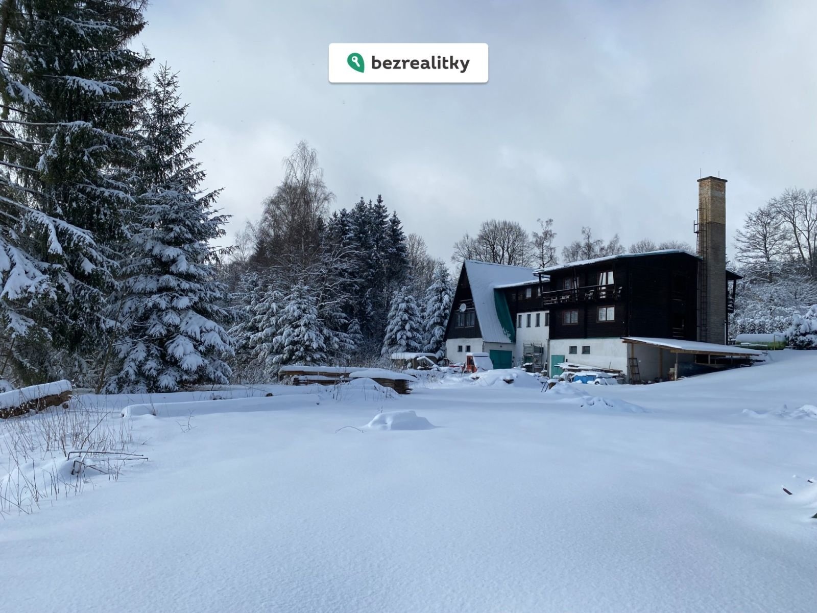 1765377596-rhzluziyxw-img-7246