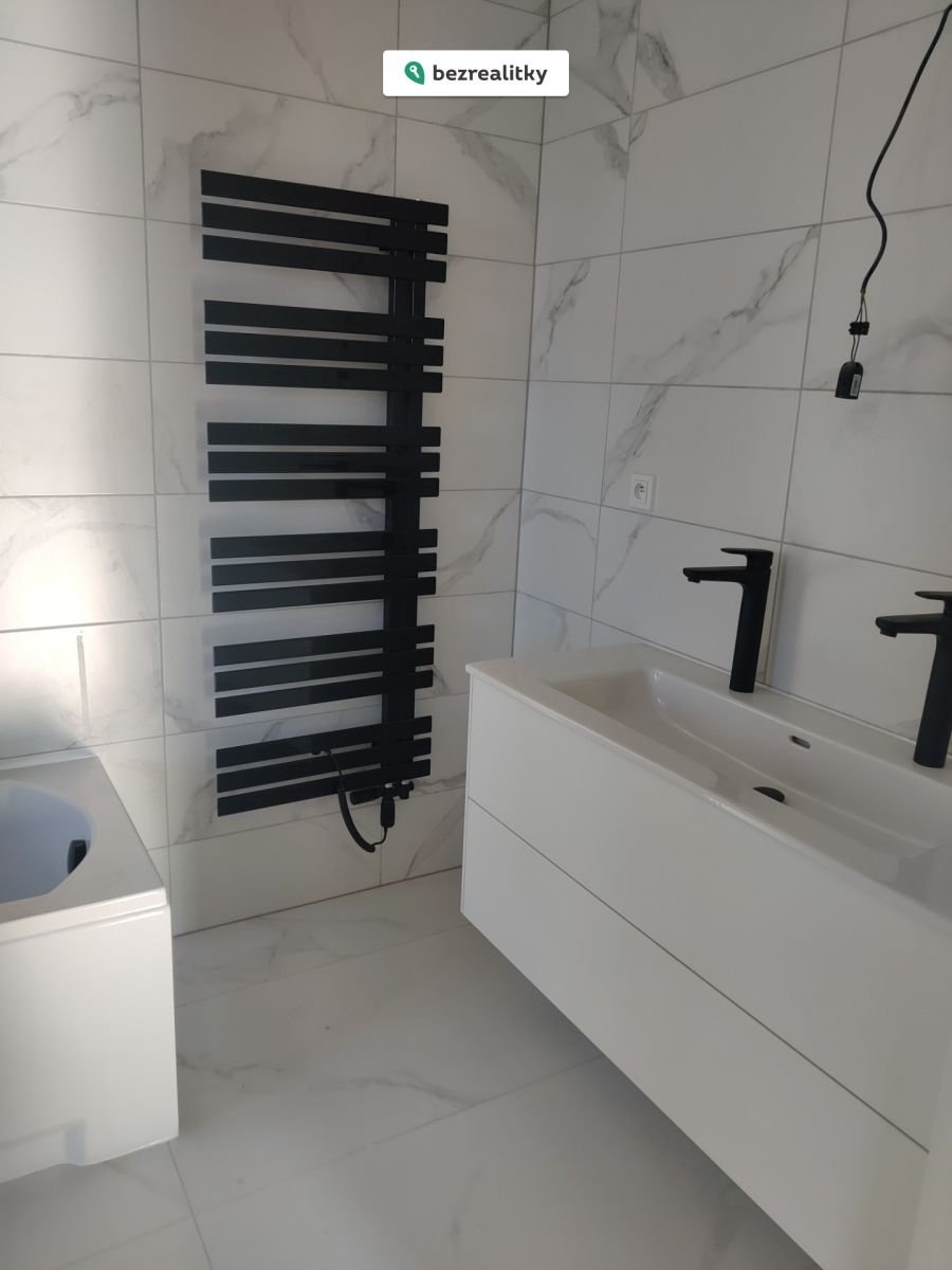 1772012762-rlwzrloddr-img-20260225-092847