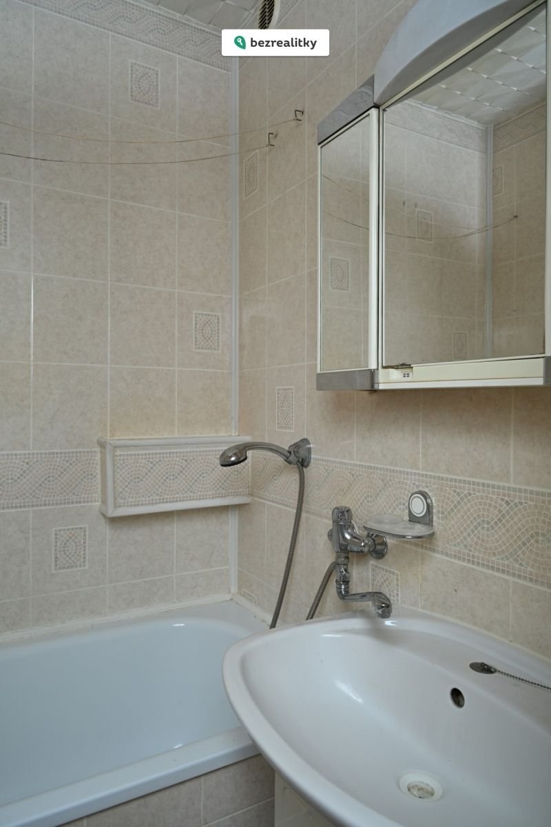 1762676395-vqutkityyd-dsc-1231