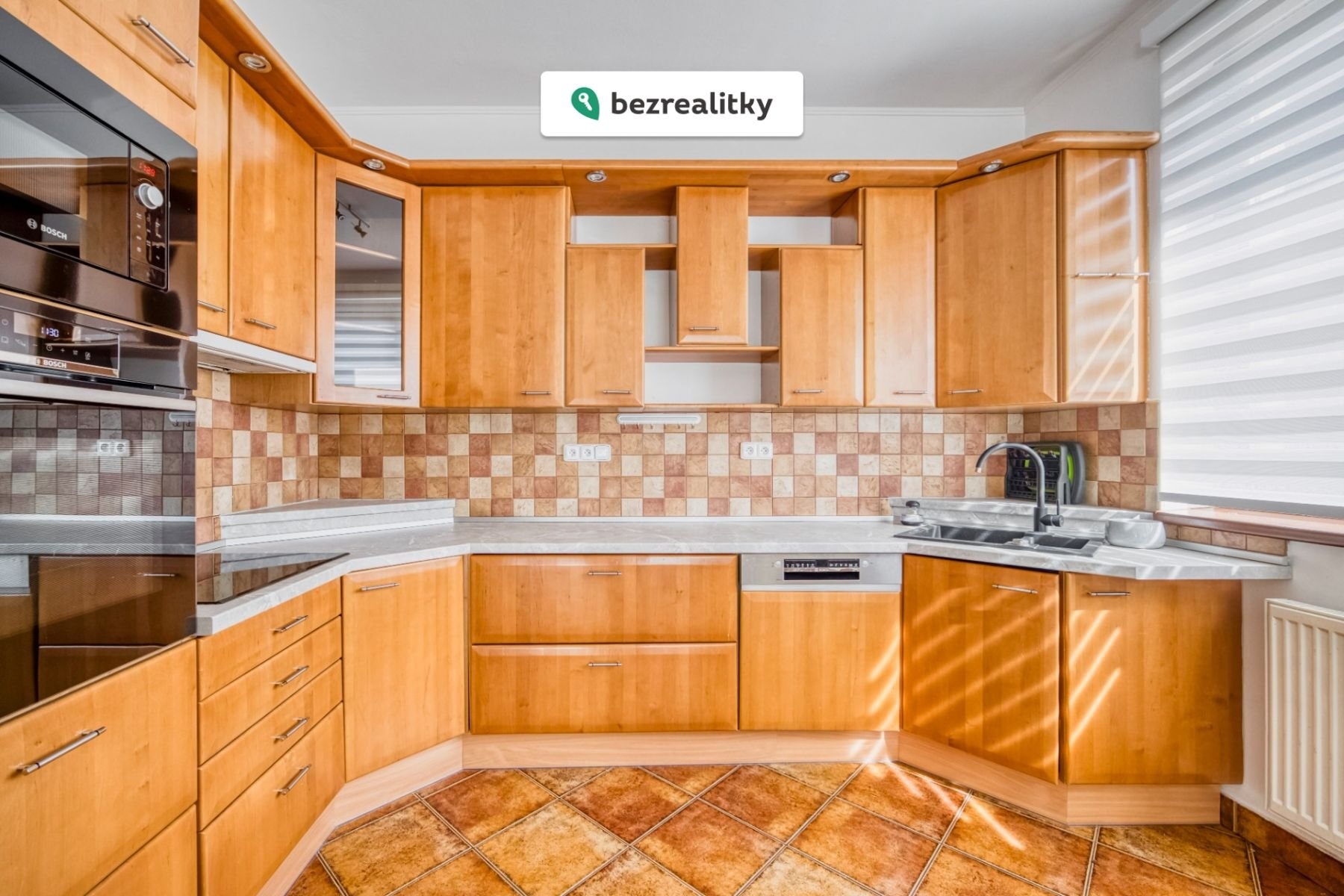 1775068517-fkrhhseuuh-08