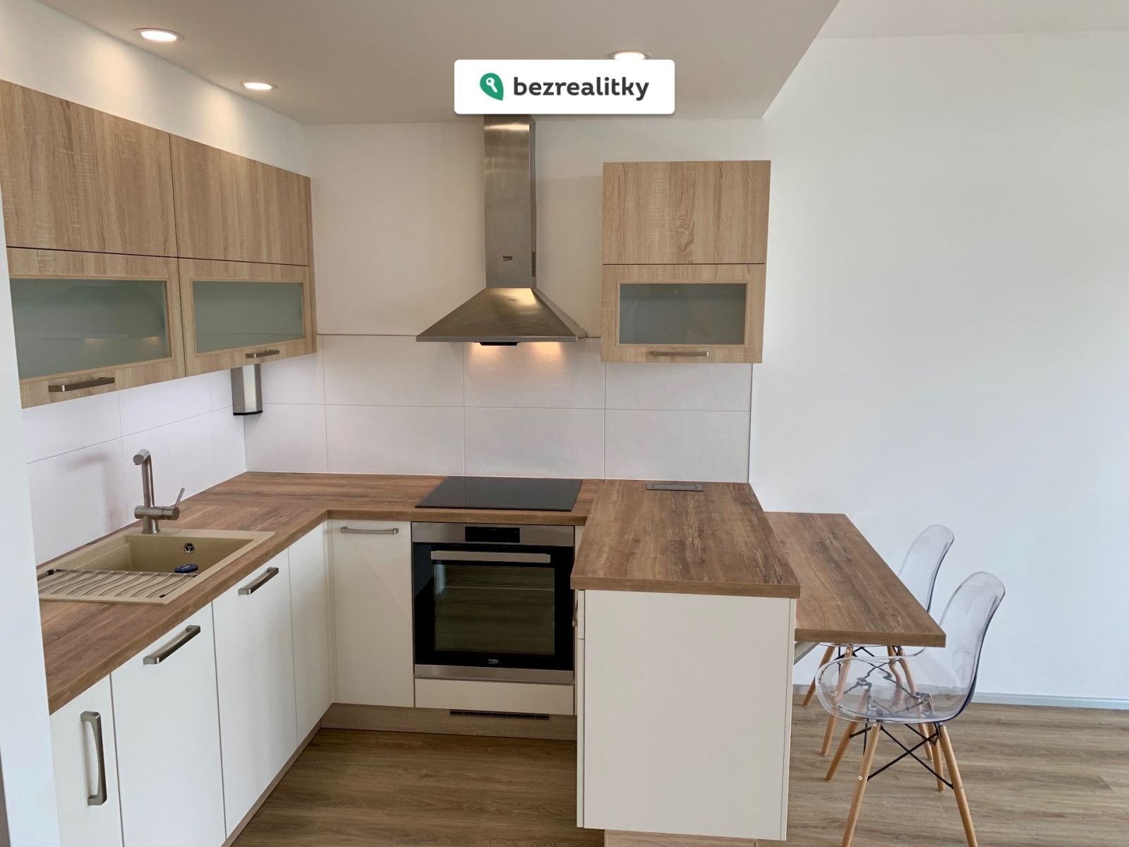 1761896005-sgwniogldq-img-8839