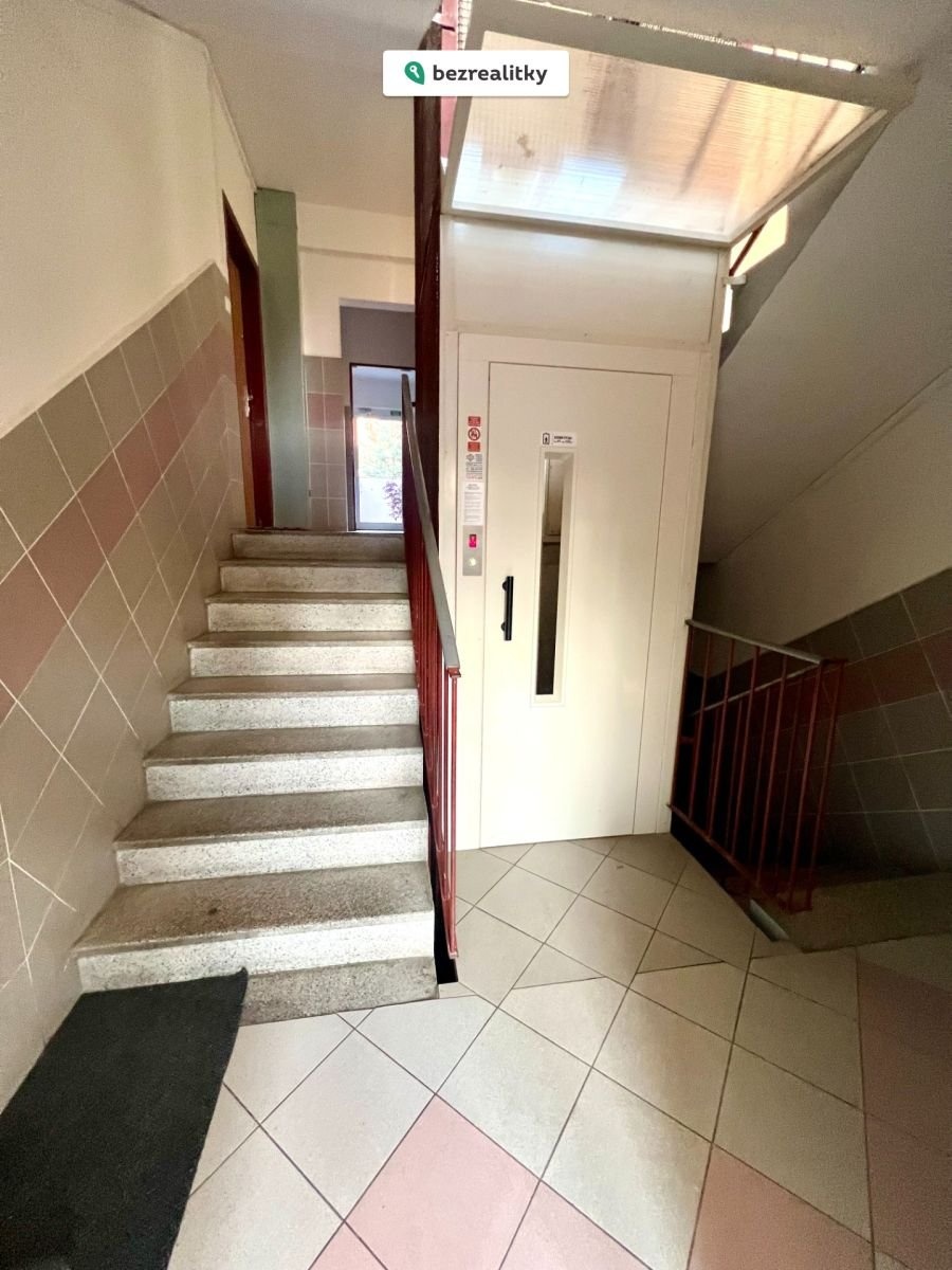 1757445861-zdoclfzbjz-img-4607