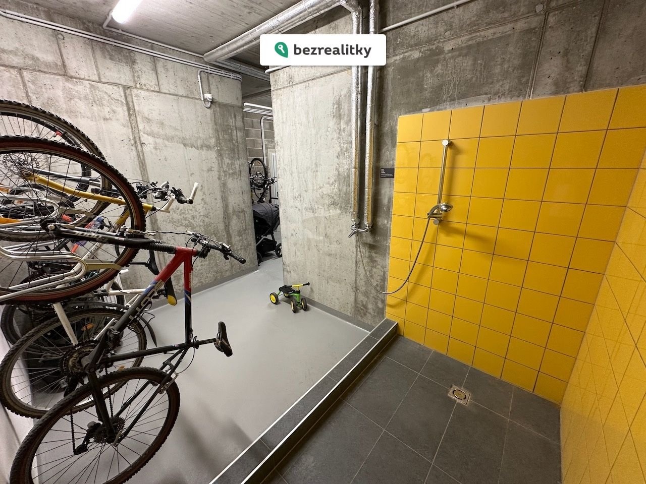 1750183739-relfoaefhq-img-5985