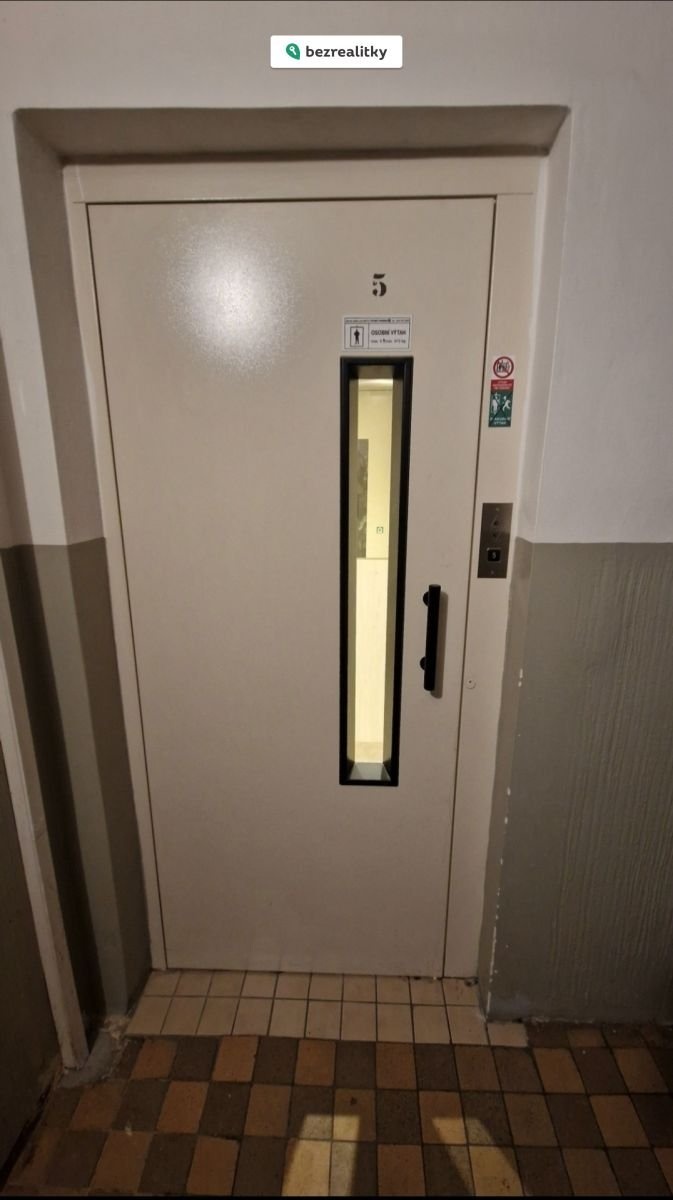 1761815975-wlmqqizxvx-1000042522