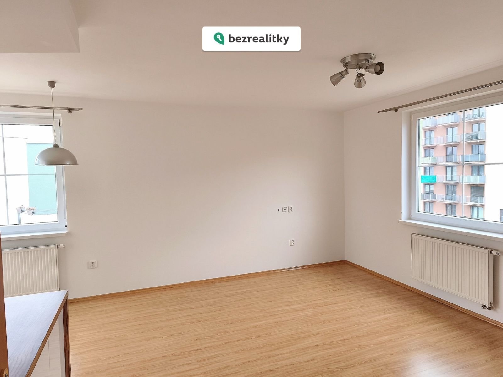 1775126110-fmnzuqcefs-img-20260402-114216