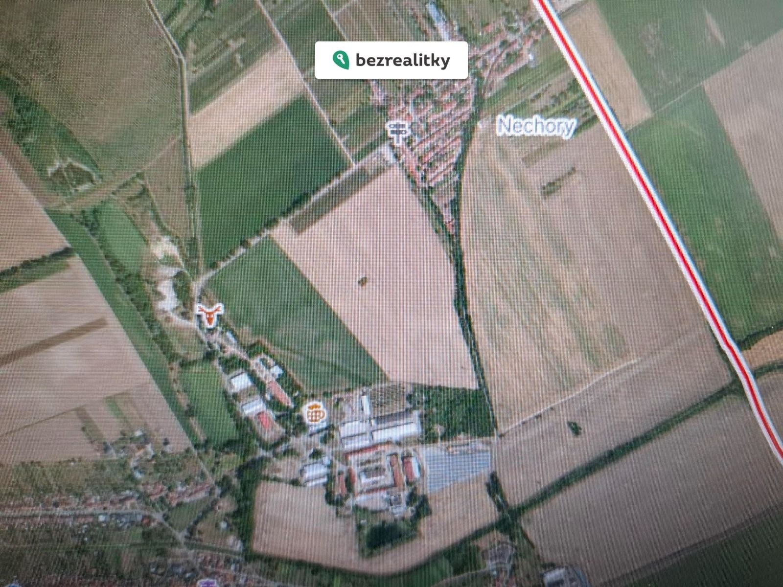 1760693729-holehnkbdt-1000010834