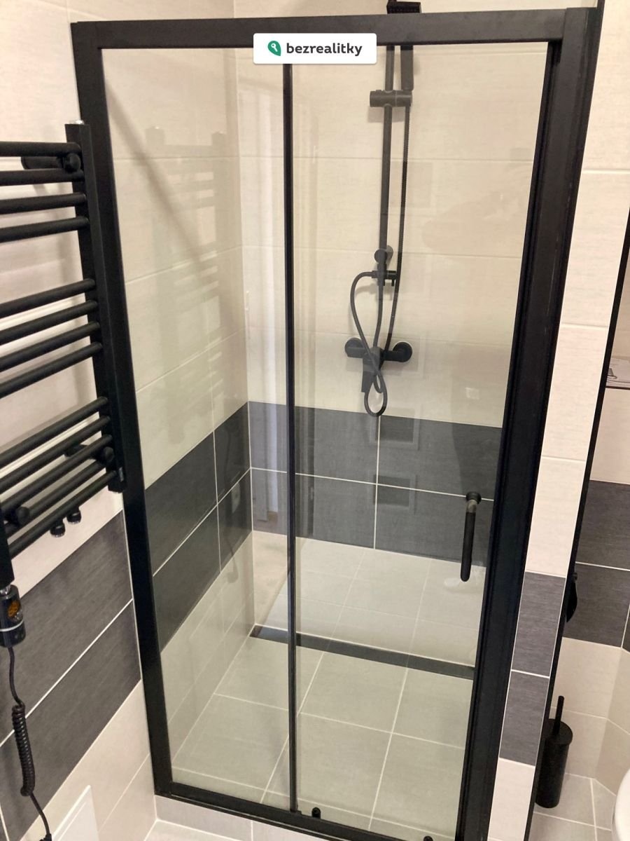 1761399484-rirozyneug-img-8493