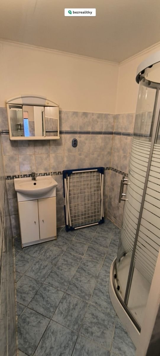 1760781275-gwffeyqtzl-obr-c3-a1zek-whatsapp-2c-2025-09-25-v-16-07-48-68083483