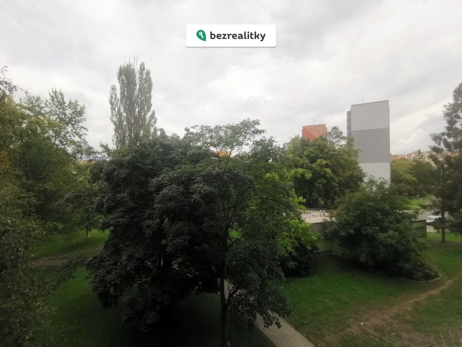 1759307898-avelirjcic-12