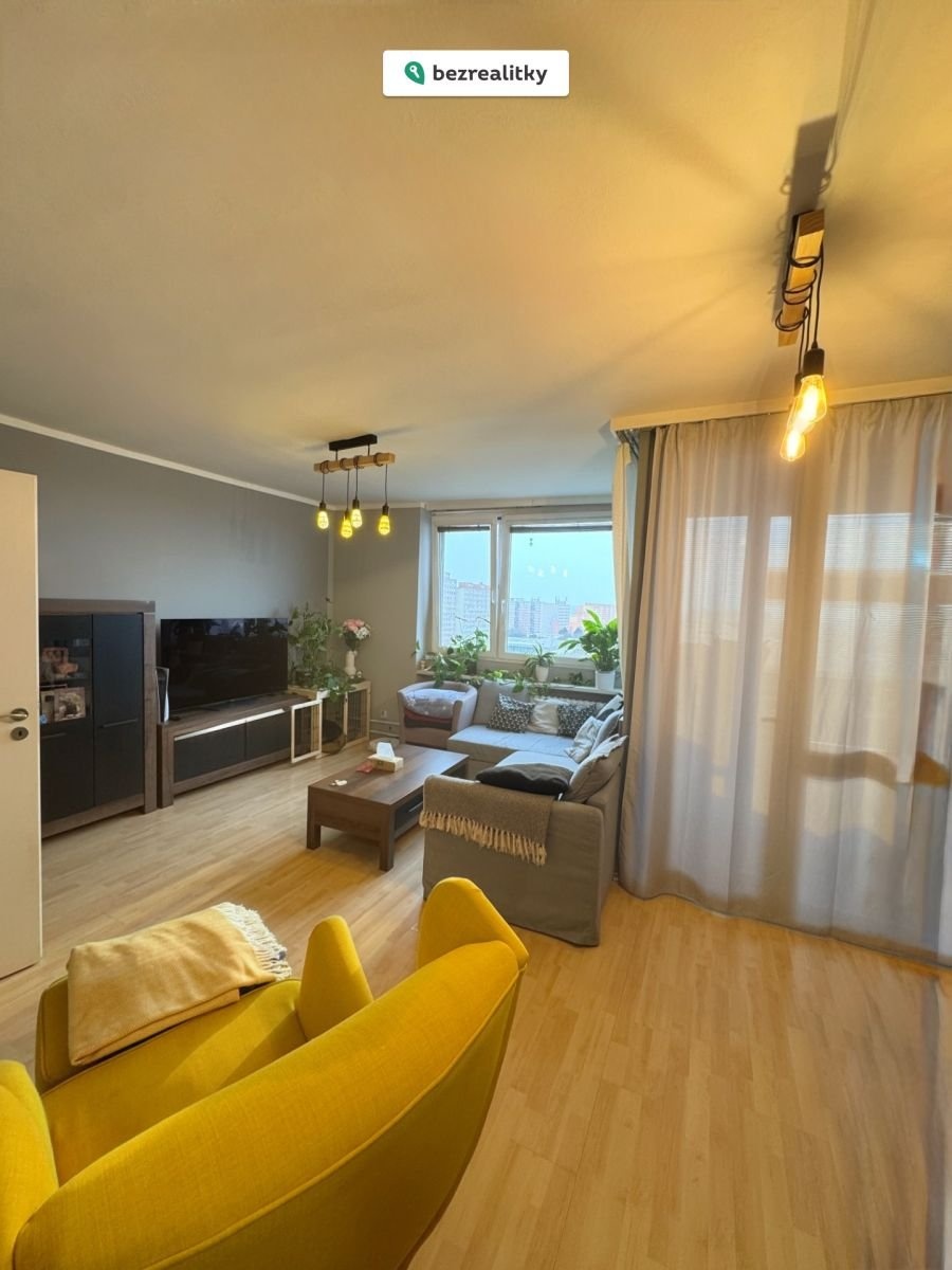 1770405868-skcuxlkacw-facetune-06-02-2026-15-55-11