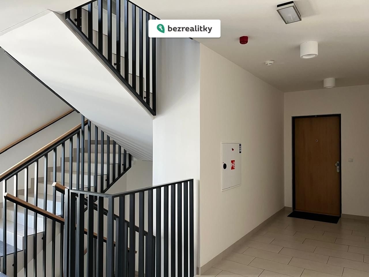 1775742280-jisrlisvop-f7