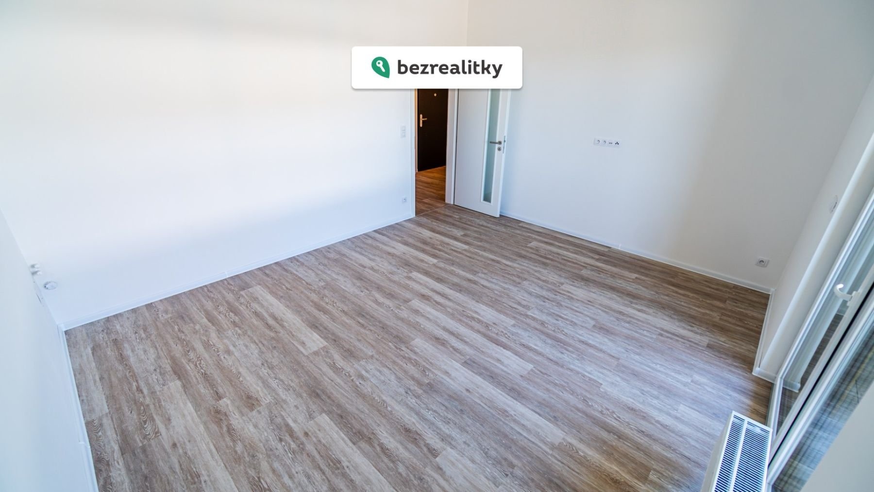 1767544562-uxpeavwudx-byt-branisovska-2819-of-40-29